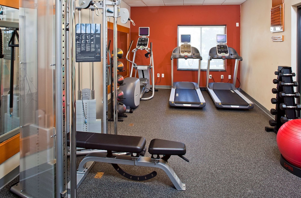 Hilton Garden Inn Plymouth, MA 26/48