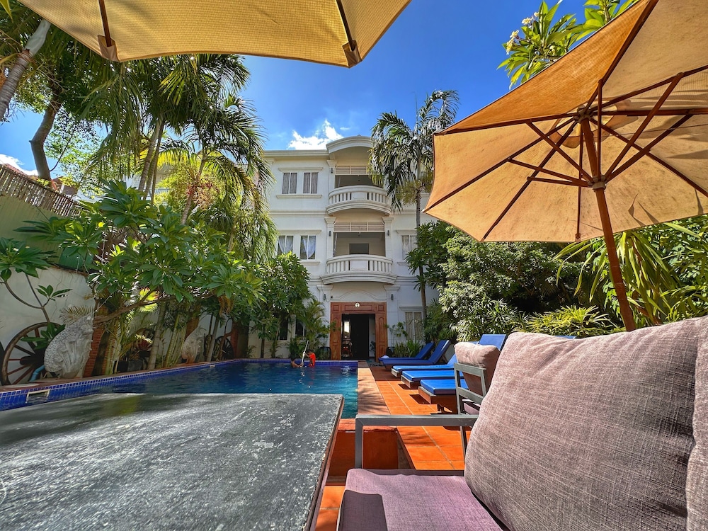 Villa Um Theara 36/57