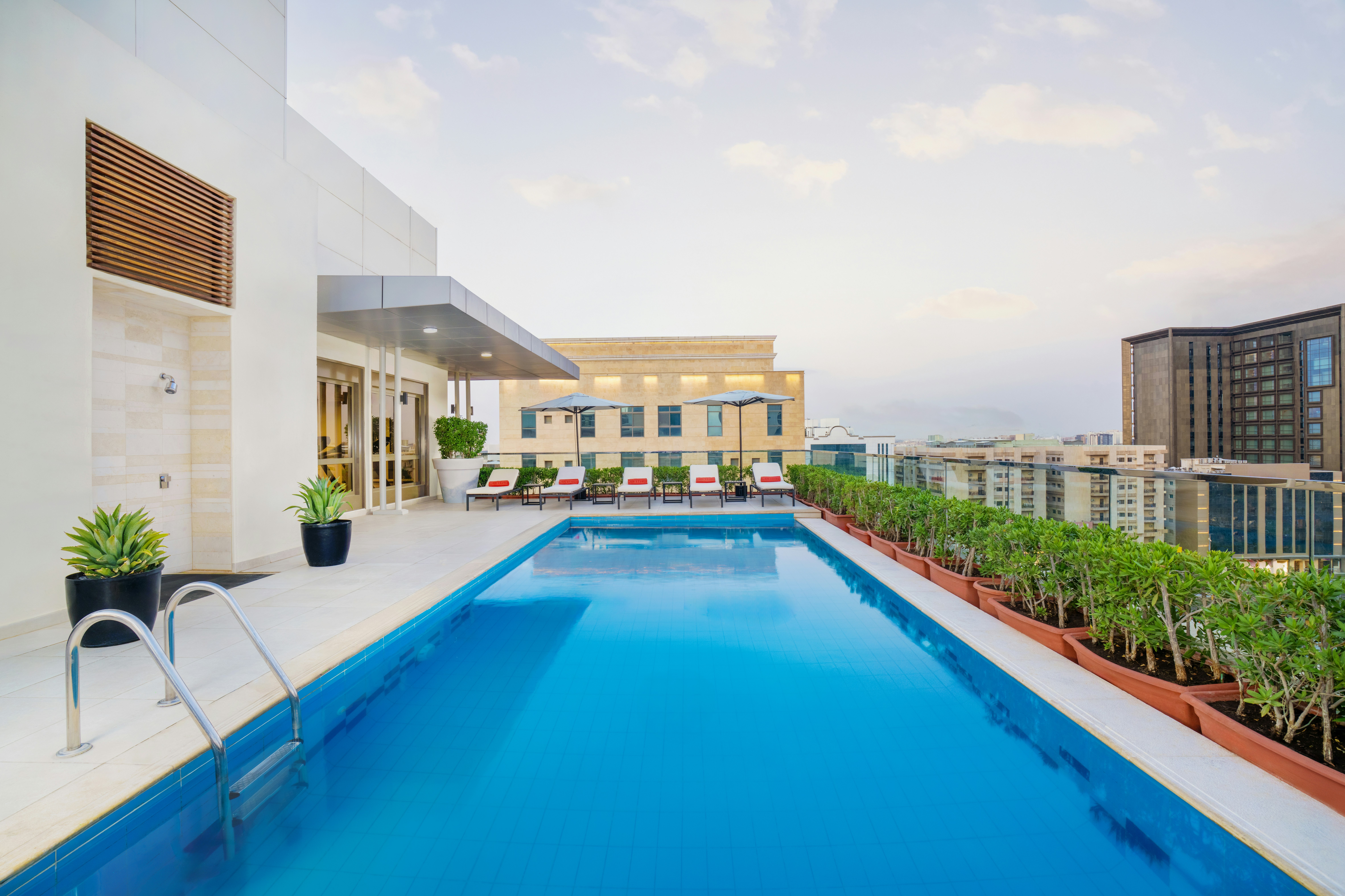 سنترو عليا من روتانا(Centro Olaya By Rotana) 47/50