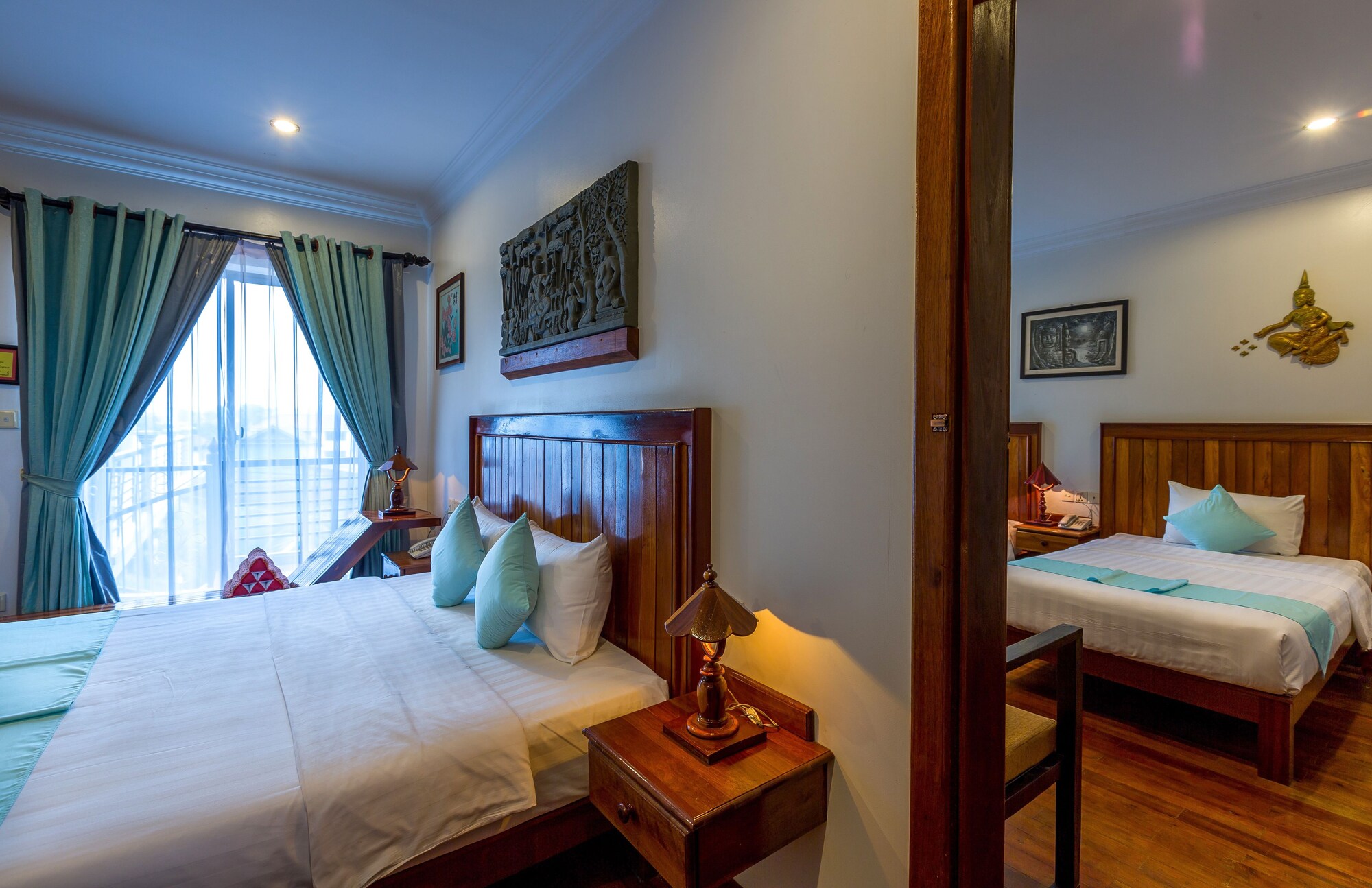DELUXE, FAMILY, POOL VIEW, TERRACE