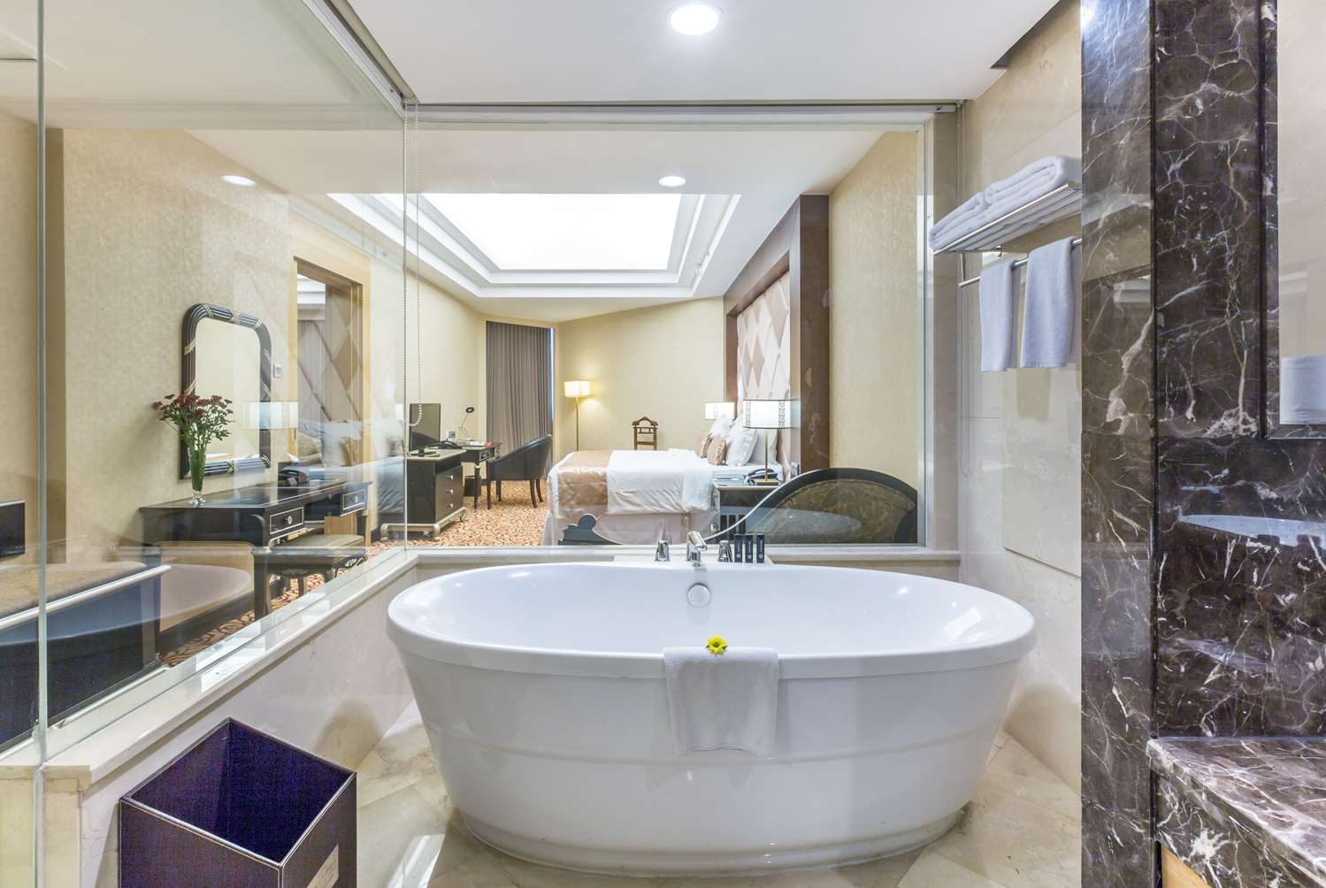 Wyndham Surabaya City Centre 20/20