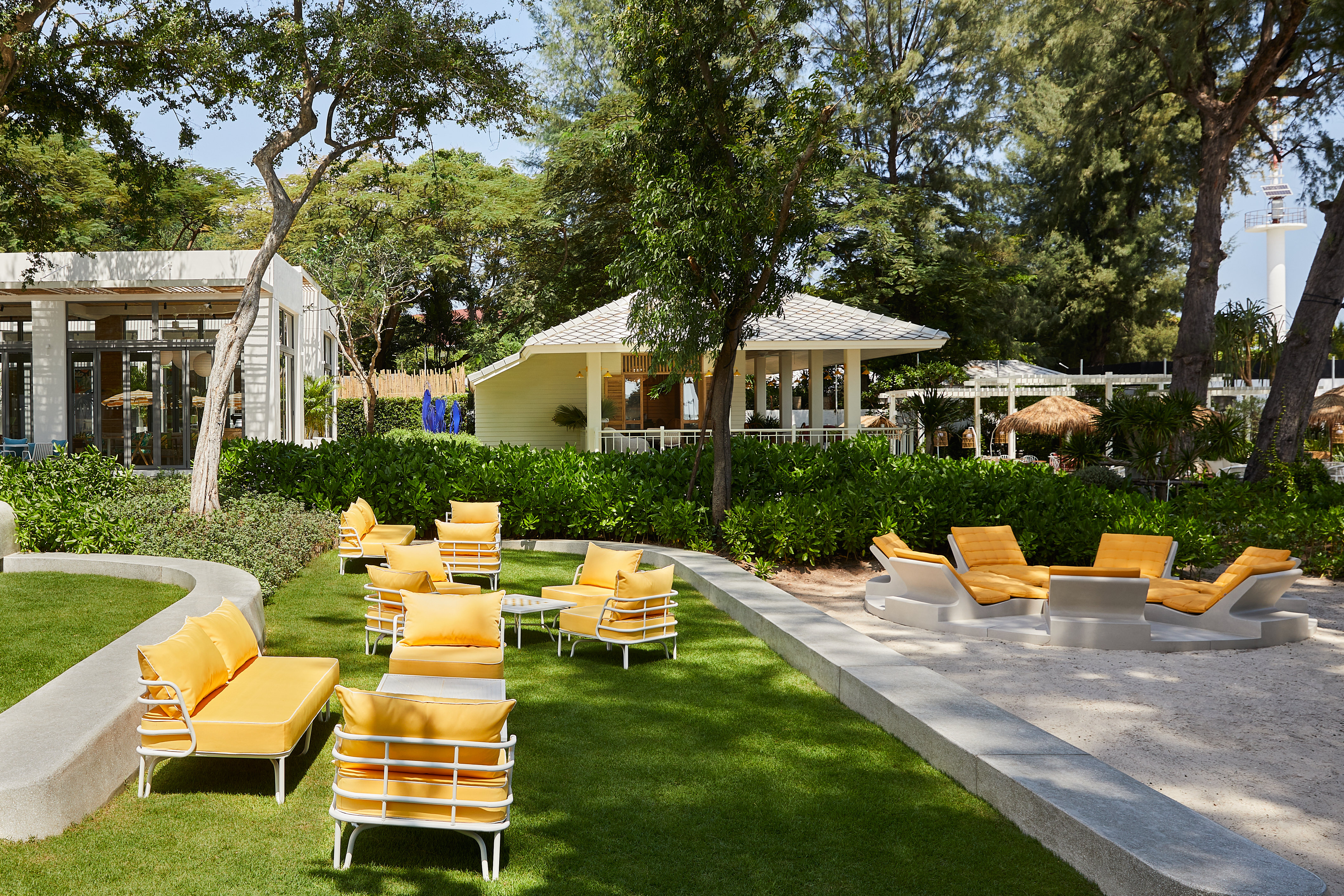 The Standard Hua Hin 77/82