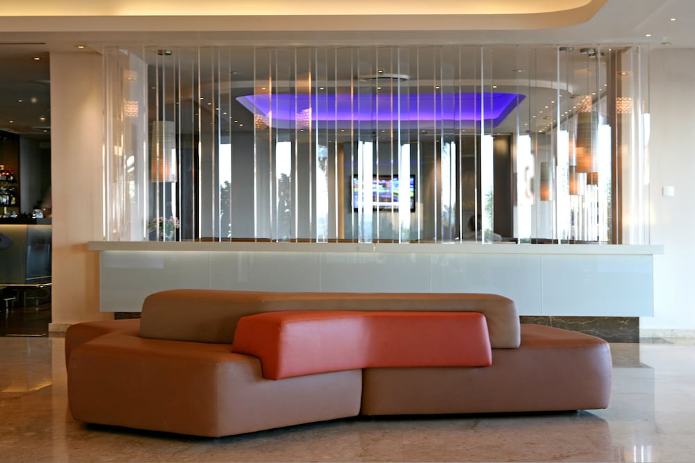 Lobby at Crowne Plaza Limassol, LIMASSOL