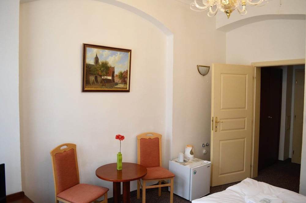 Hotel Petr 20/64