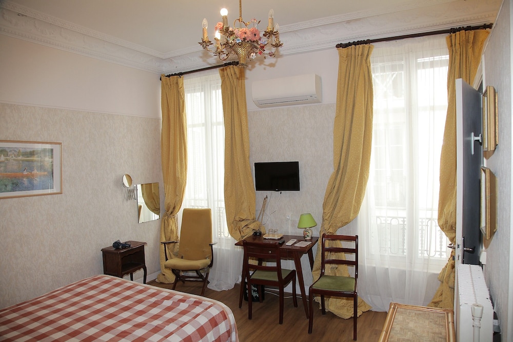 Hotel Cronstadt 13/35