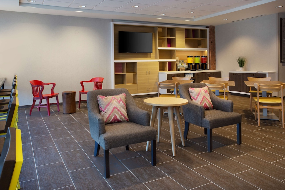 Home2 Suites By Hilton Lewes Rehoboth Beach 40/49