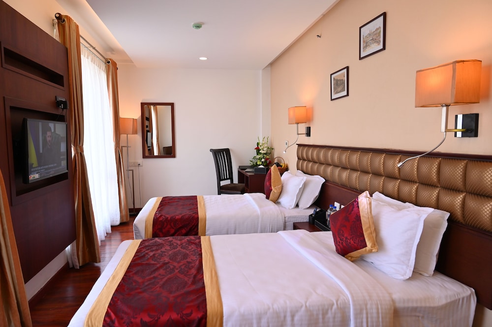 Raaj Bhaavan Clarks Inn Chennai 10/28