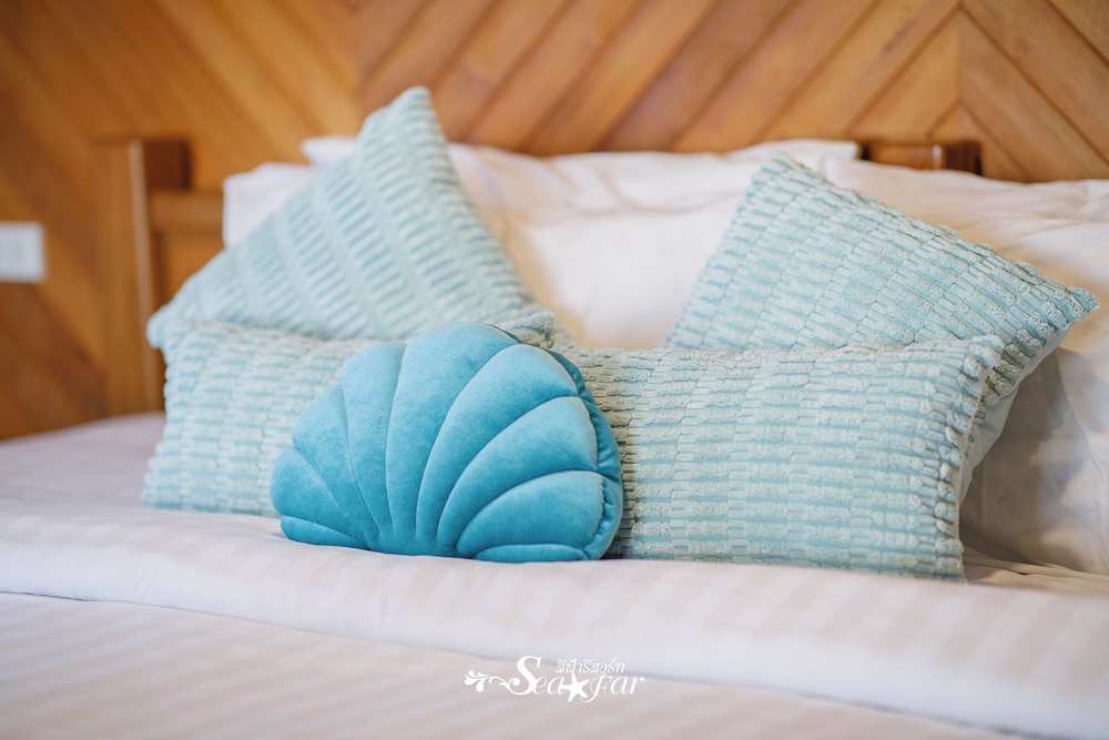 Sea Far Resort 36/72