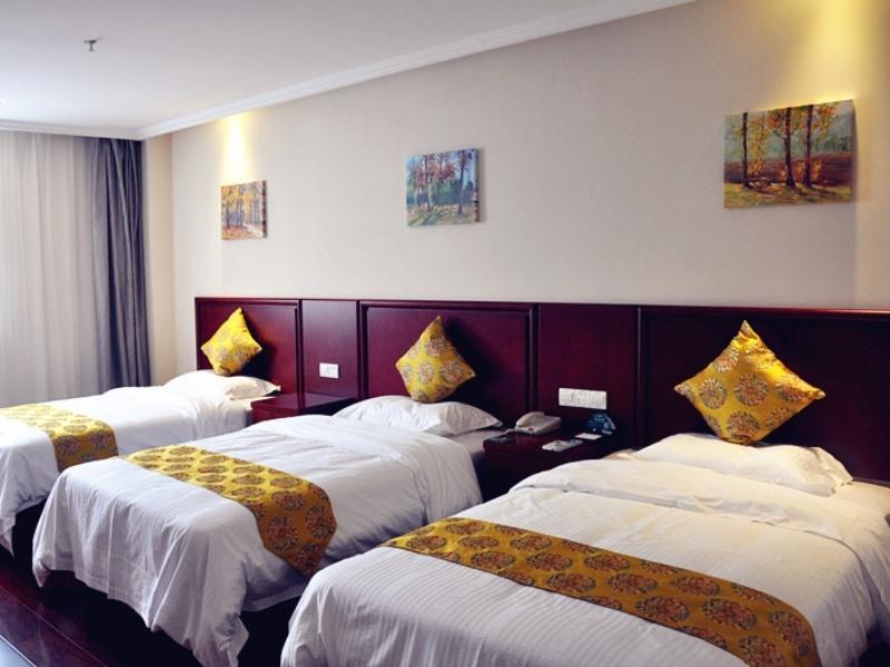 GreenTree Inn Xuzhou Benteng Avenue Express Hotel 8/23