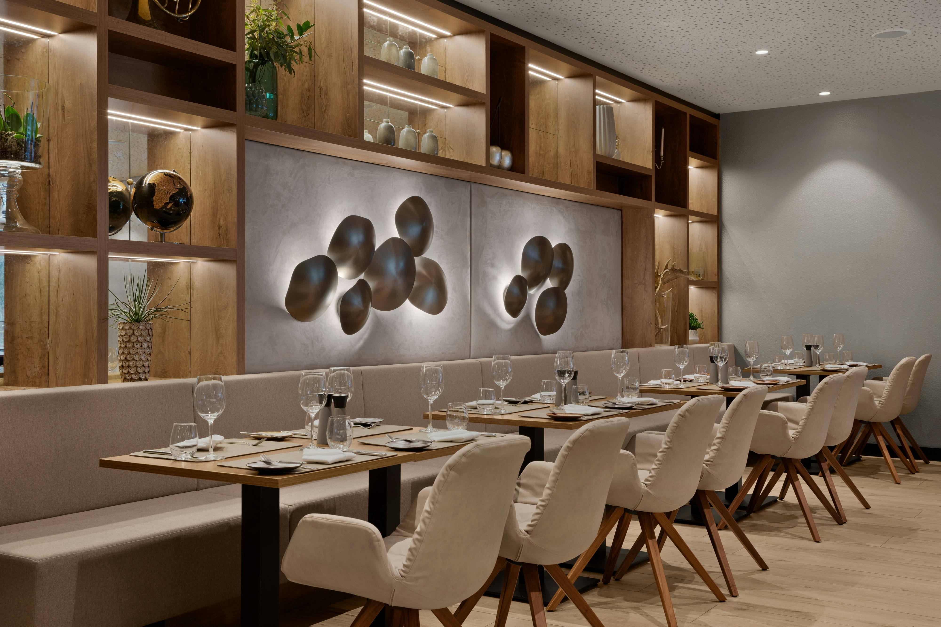 Ac Hotel By Marriott Innsbruck 27/27