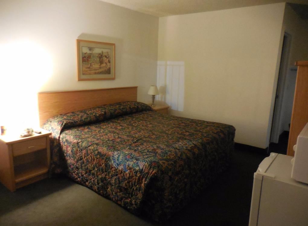 Battle Mountain Inn 9/12