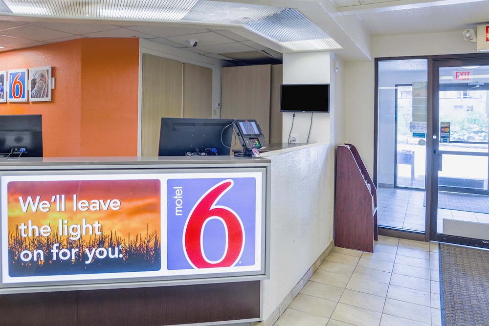 Motel6 Duluth, MN 9/59