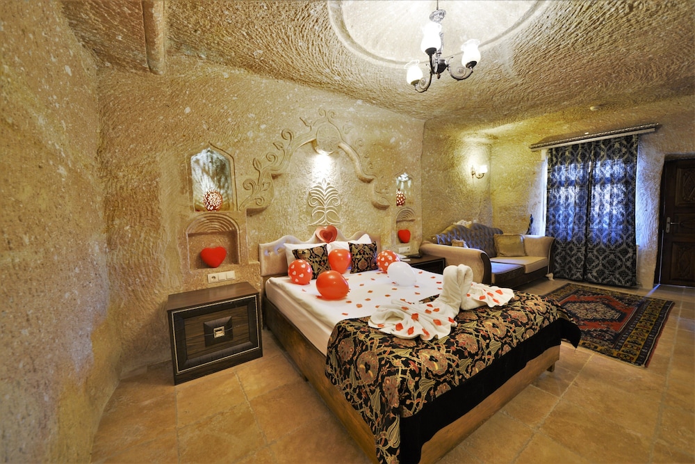 Dedeli Konak Cave Hotel 22/24