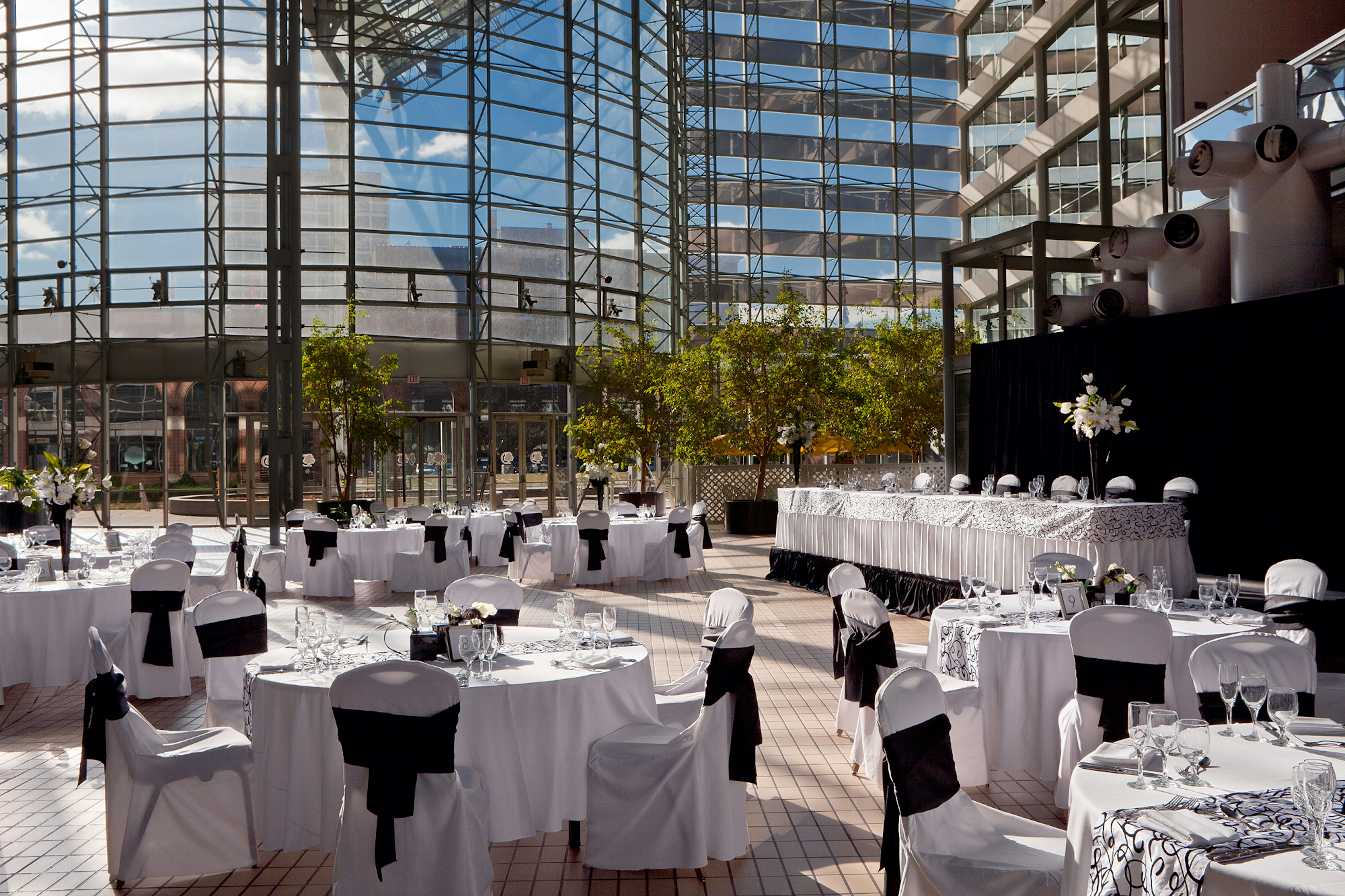 Doubletree By Hilton South Bend 30/43