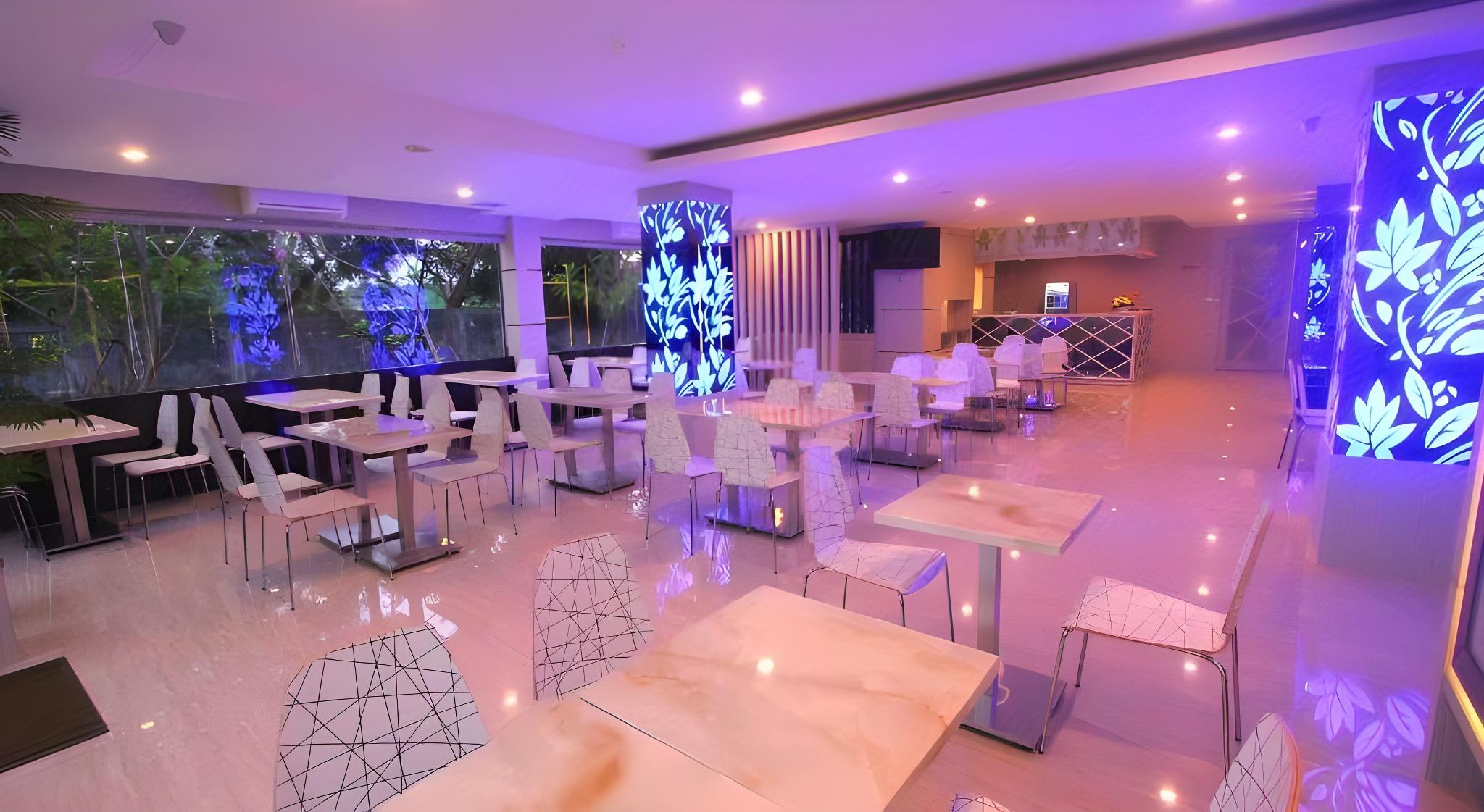 Lovina Inn Batam Center 32/49