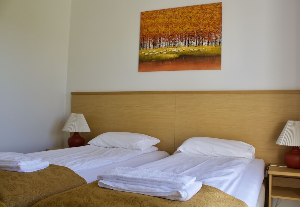 Hotel Eyvindara 24/59