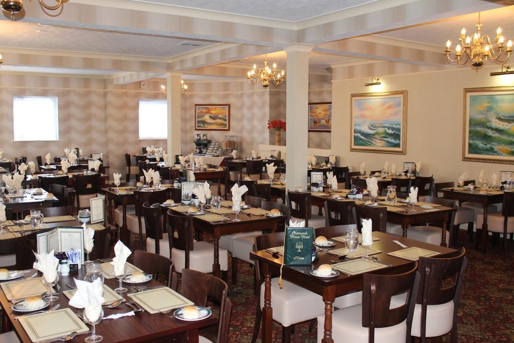 Chatsworth House Hotel 28/50