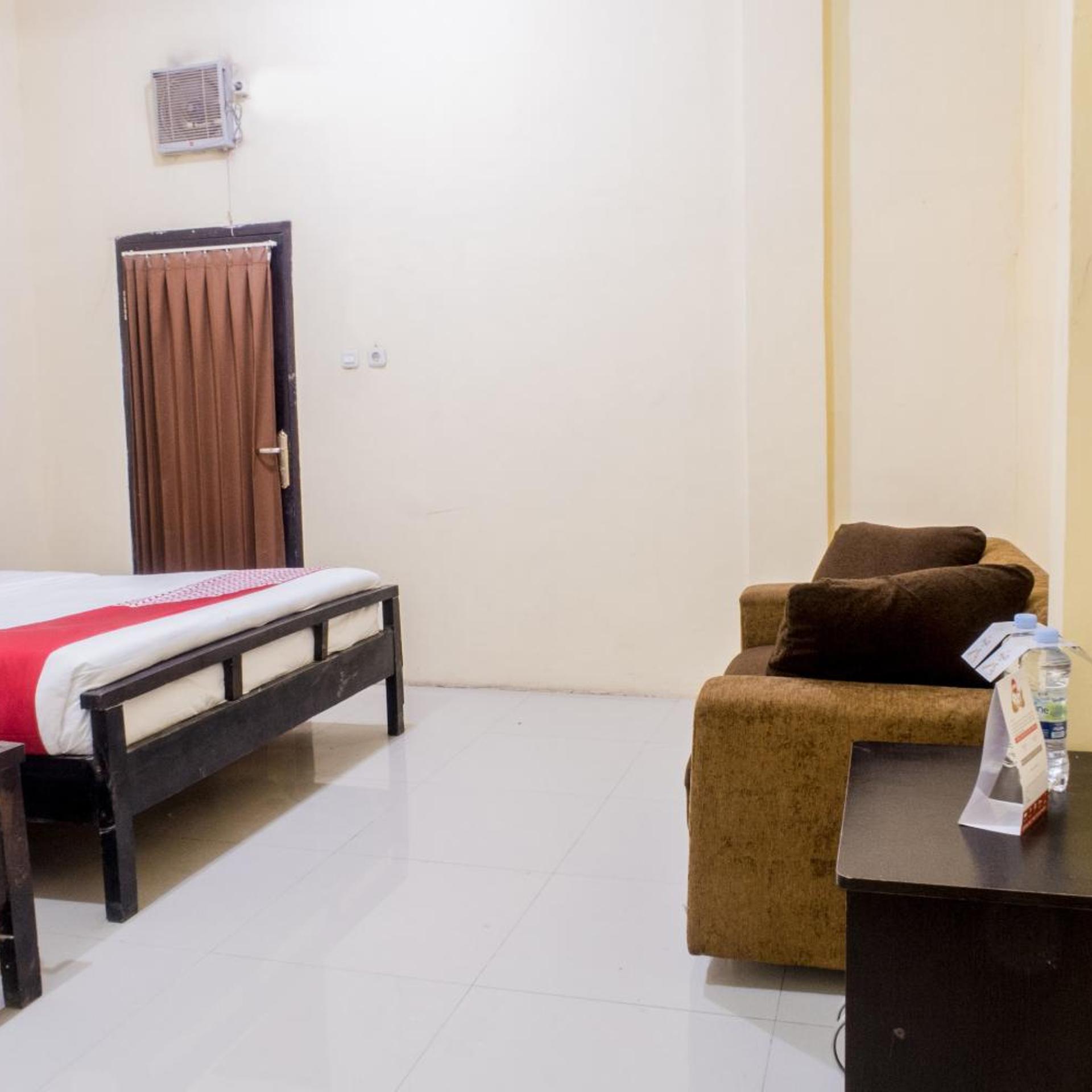 Hotel O Central Batu Near Jatim Park 3 Formerly Bunga Matahari Hotel 42/50