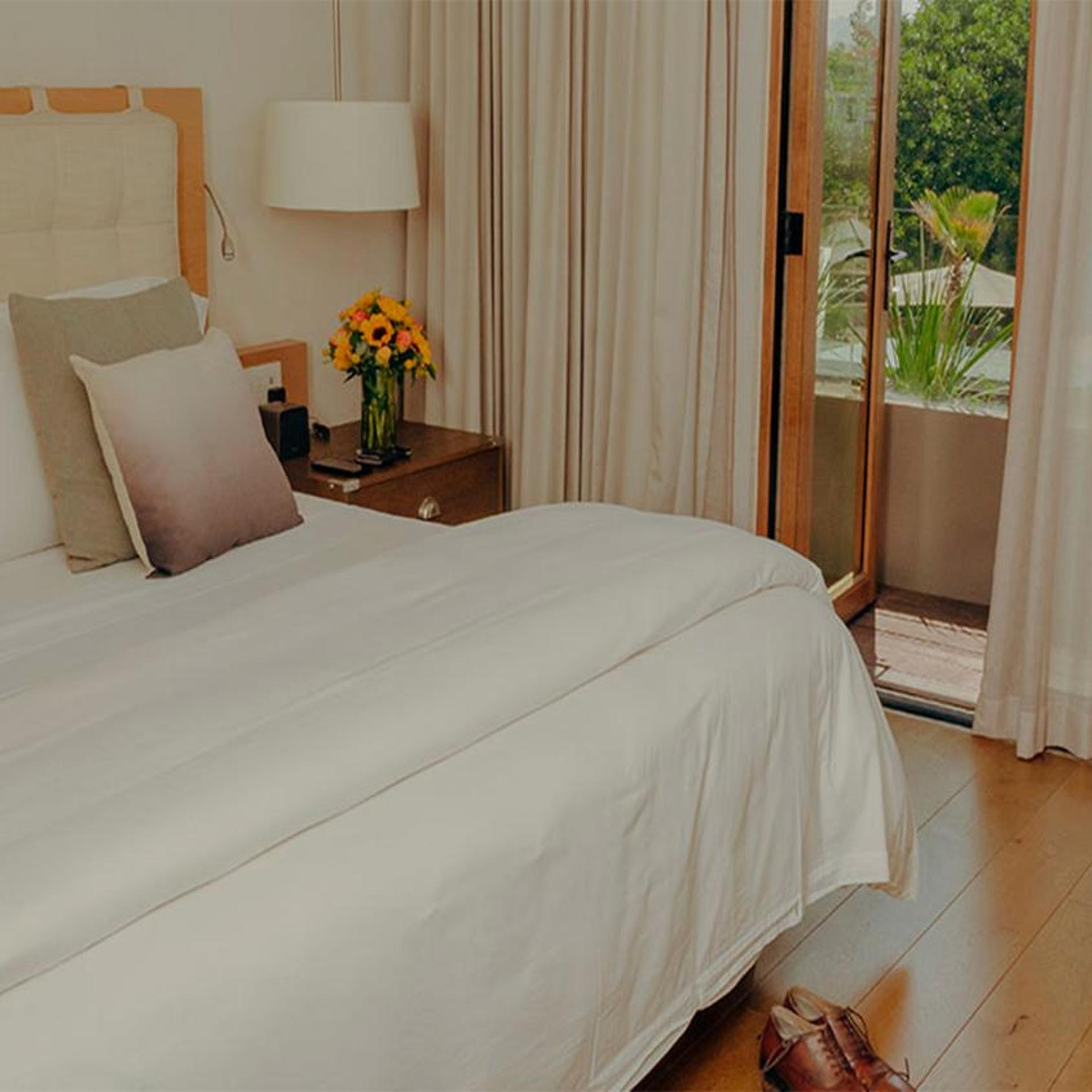 Standard, King Bed