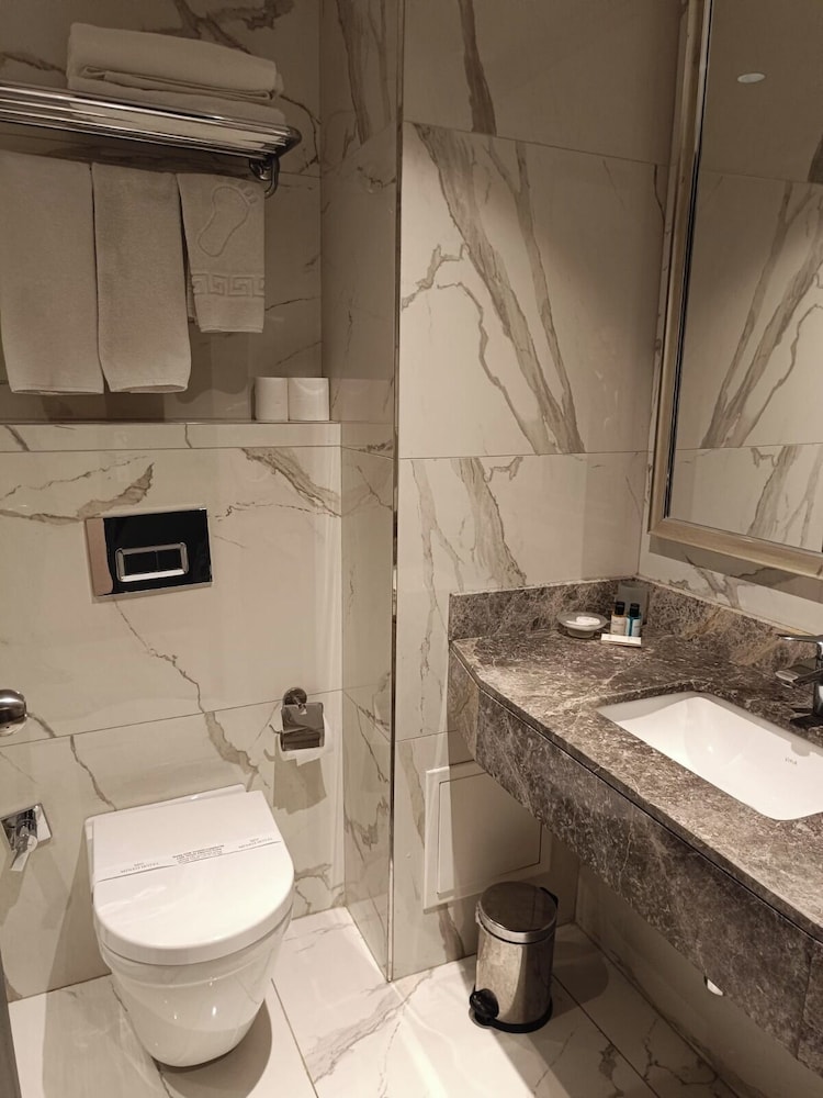 Mineo Hotel Taksim 37/40