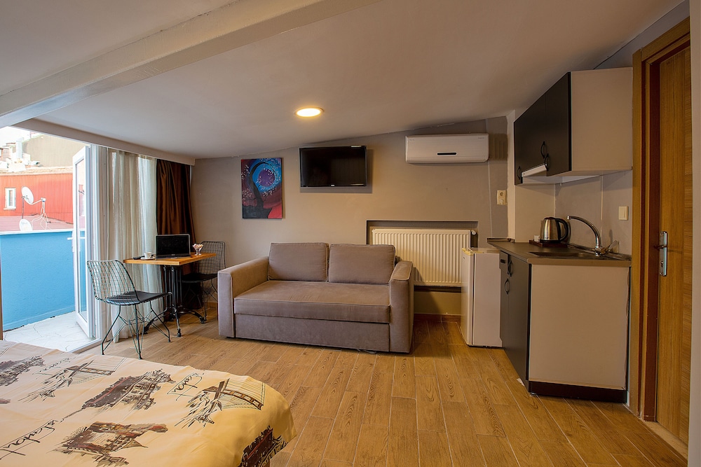 Pera Sultan Suite 33/50
