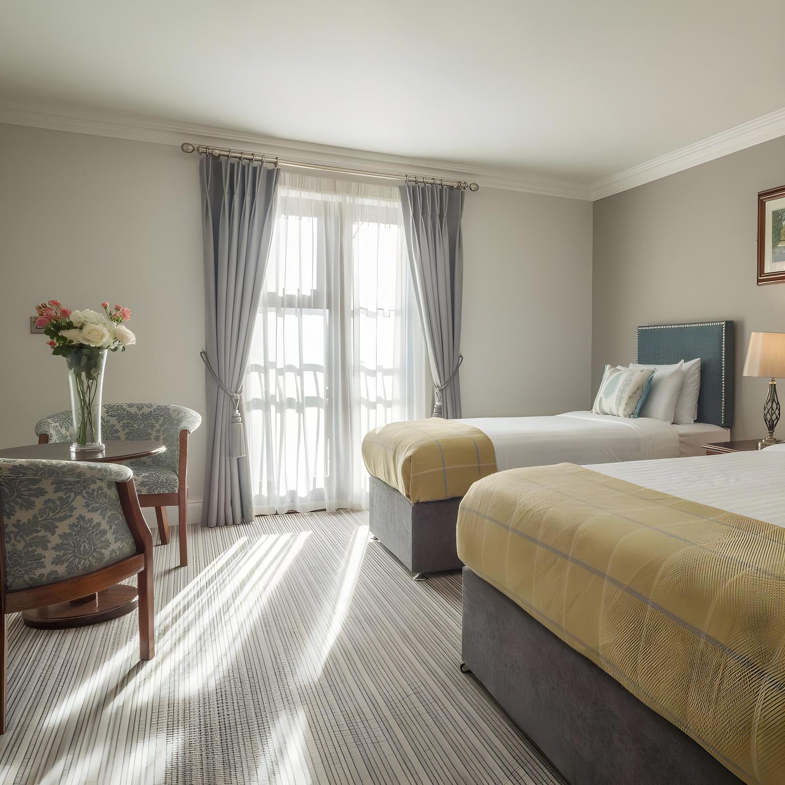 Room, Twin Beds
