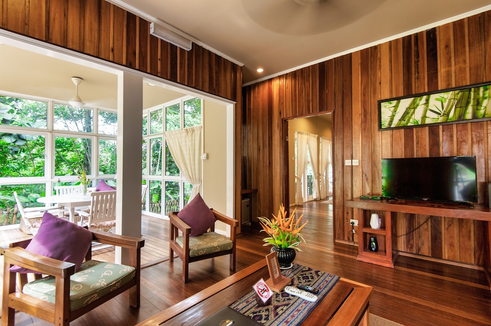 Sutera Sanctuary Lodges at Poring Hot Springs 53/72