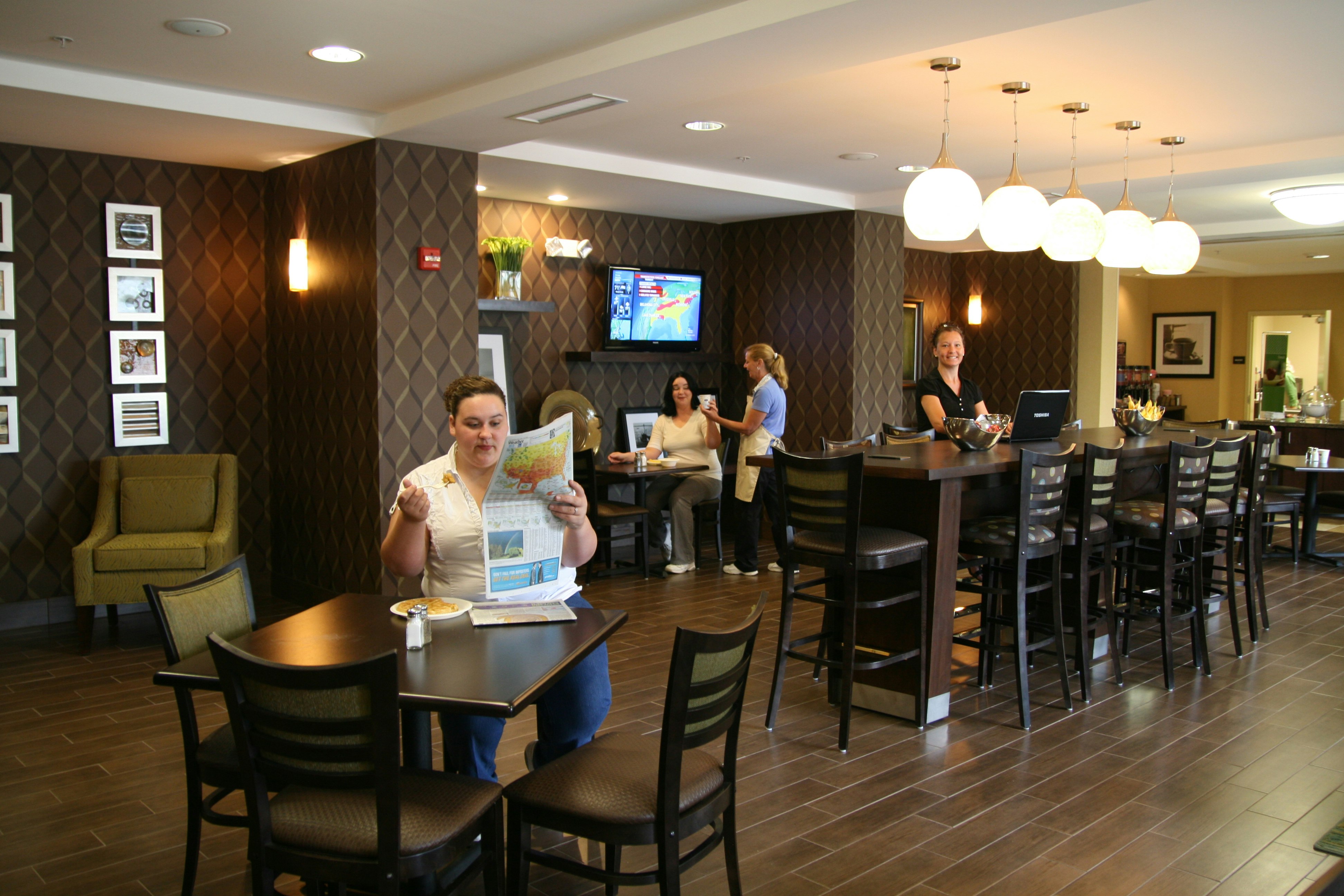 Hampton Inn Dandridge, TN 30/46