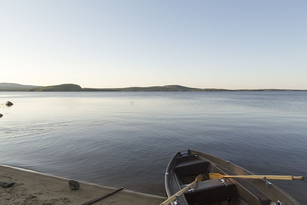 Wilderness Hotel Inari 63/65