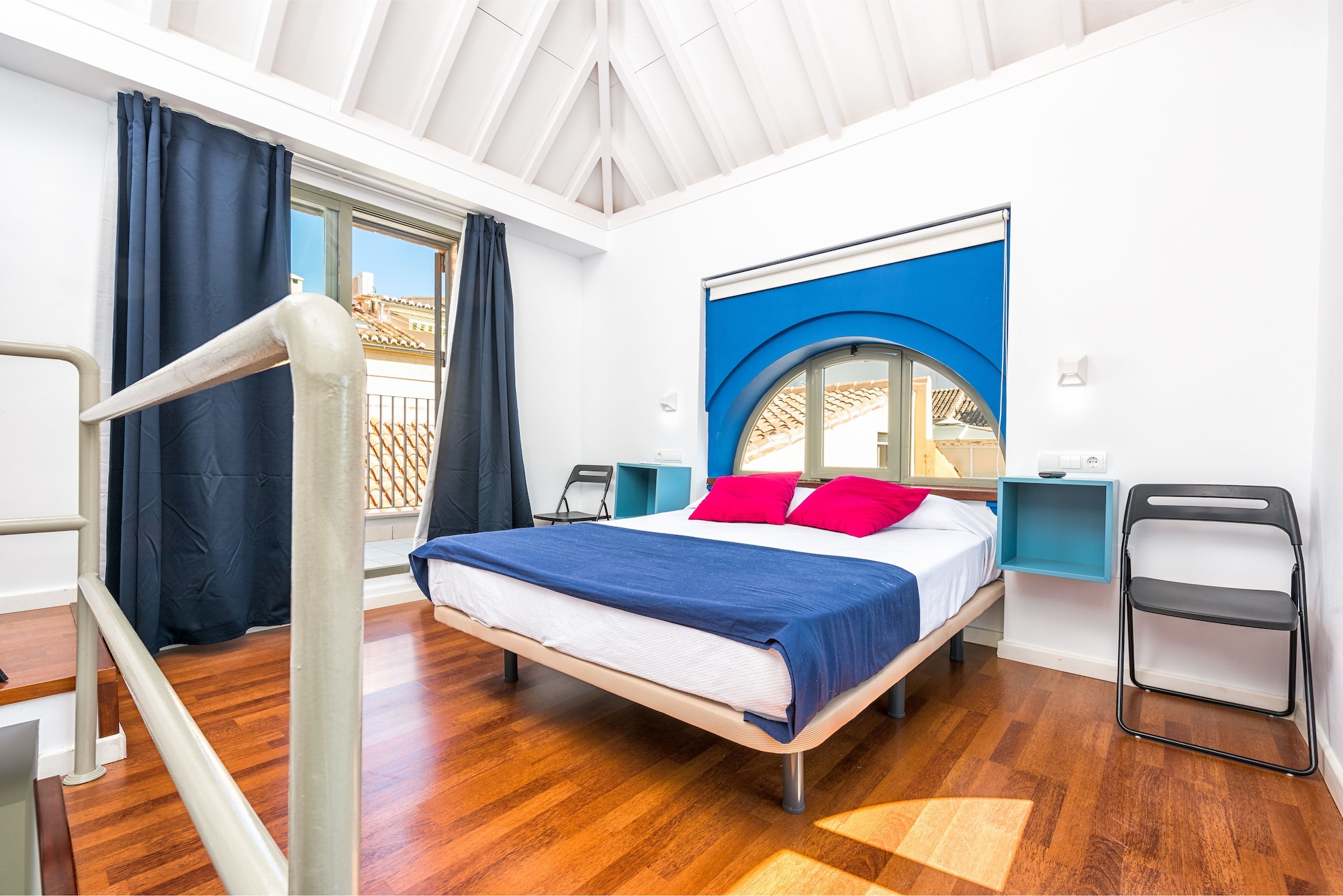 1 Bedroom, Duplex, Queen Bed, Sofa, Terrace