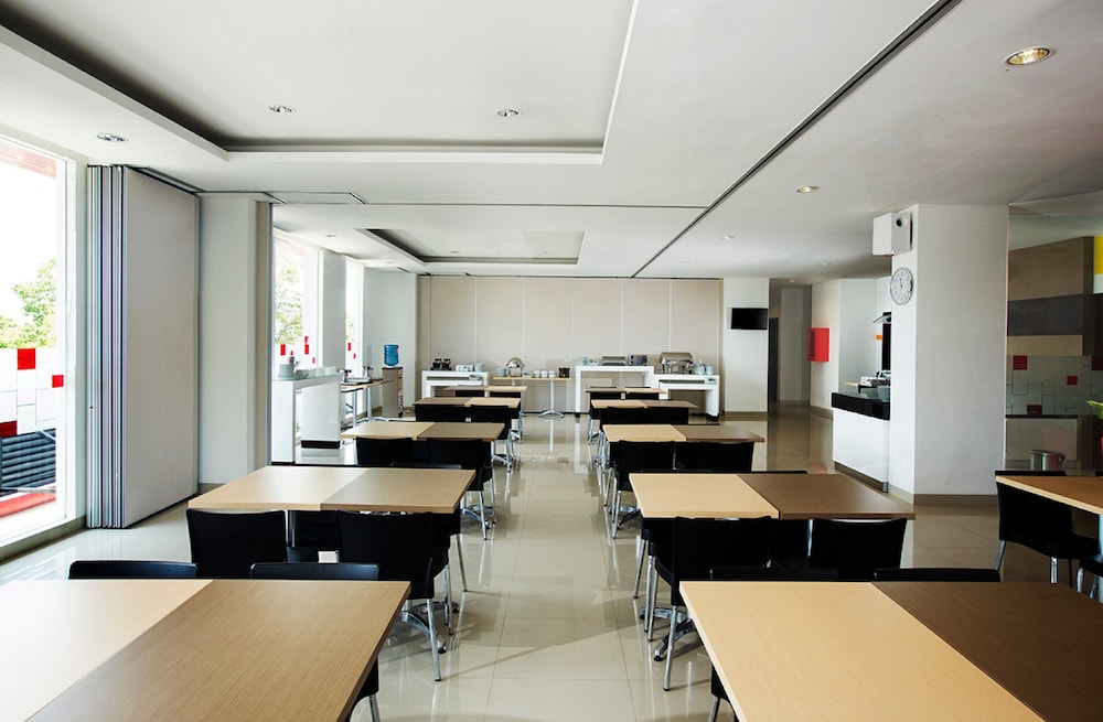Hotel Amaris Simpang Lima Semarang 28/31
