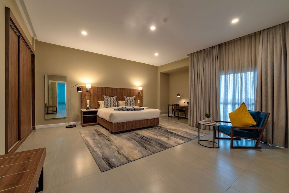 Central Hotel Ridge 15/38