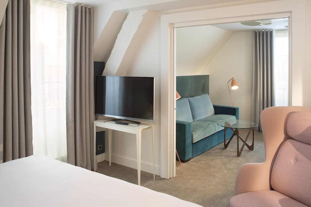 Hotel Dupond Smith 46/67
