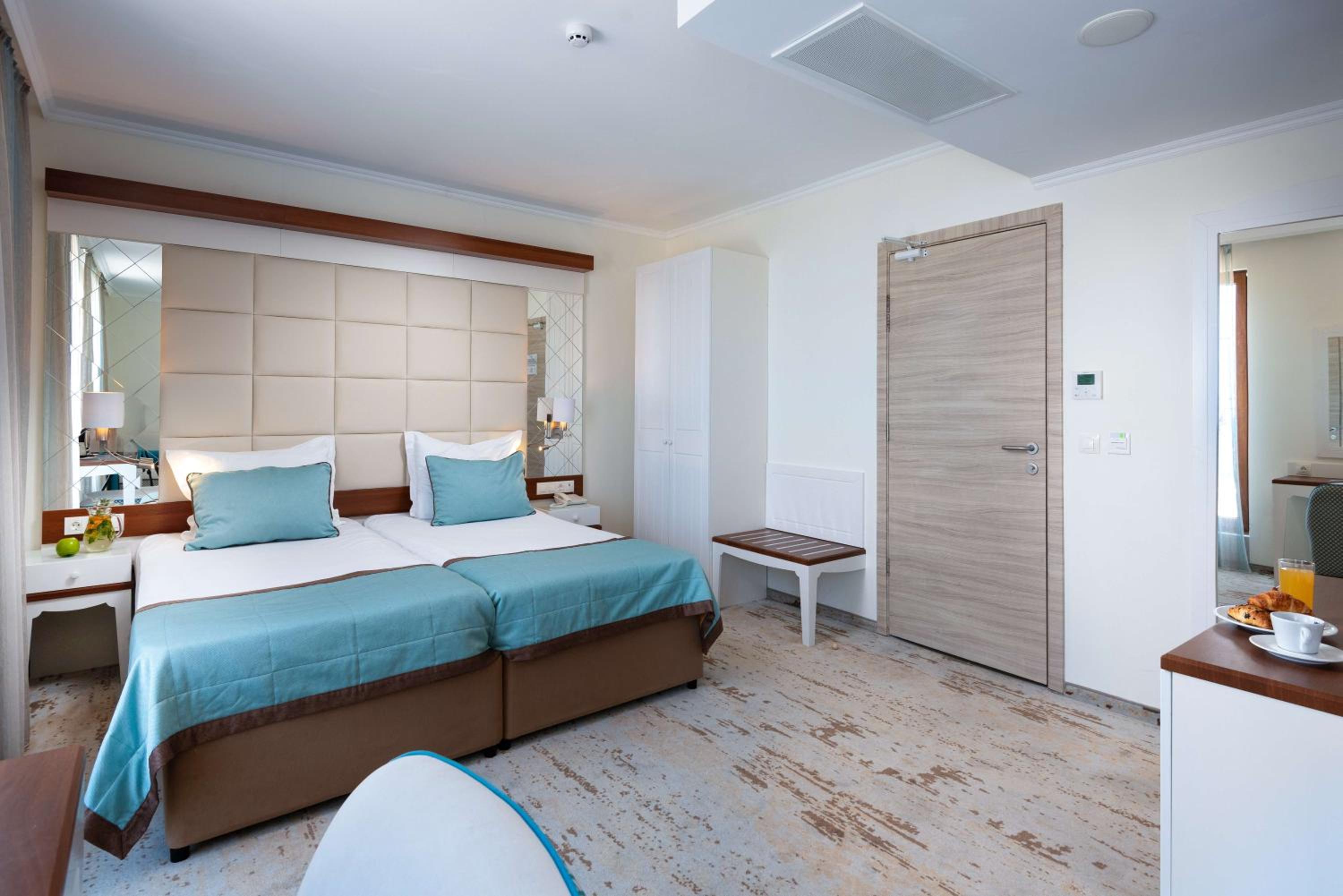 rooms