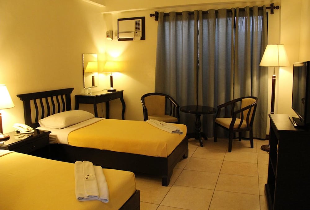 Rosvenil Hotel 16/39