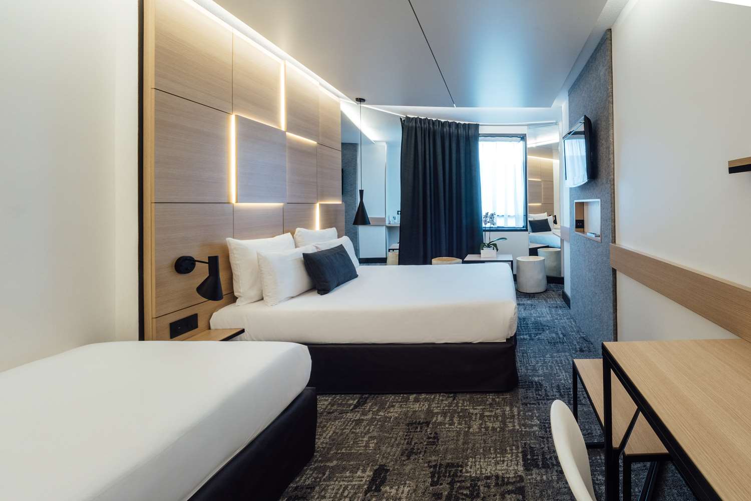 Moxy Annecy 5/31