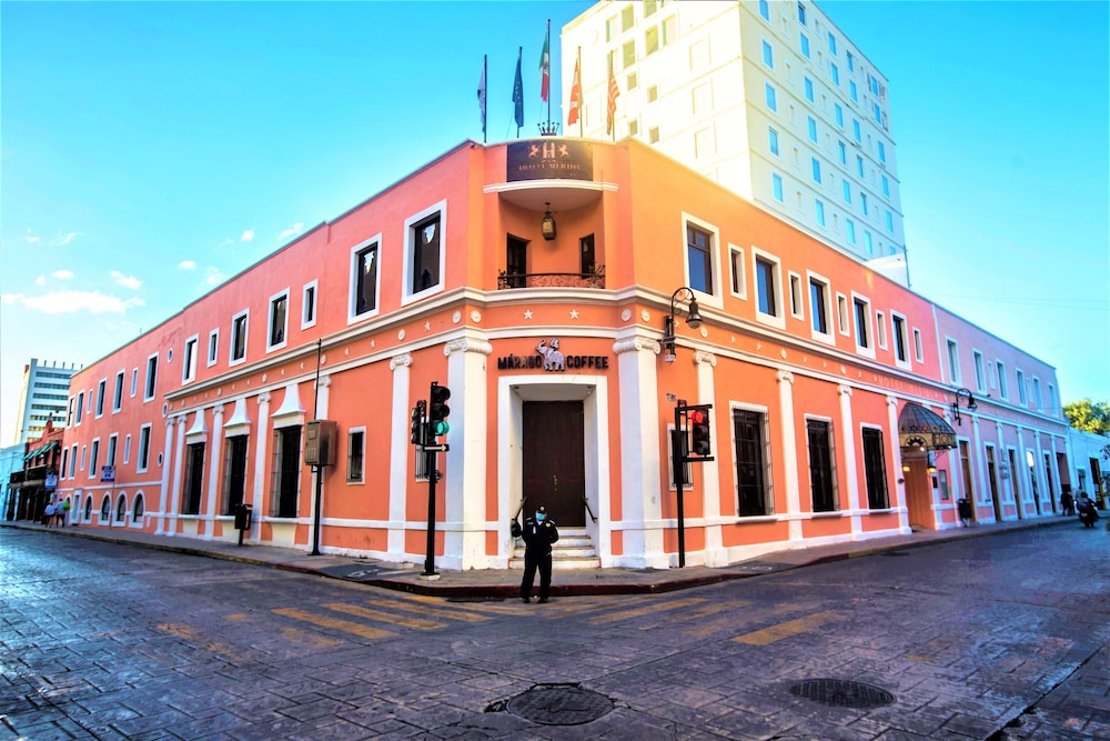 Hotel Merida 59/70
