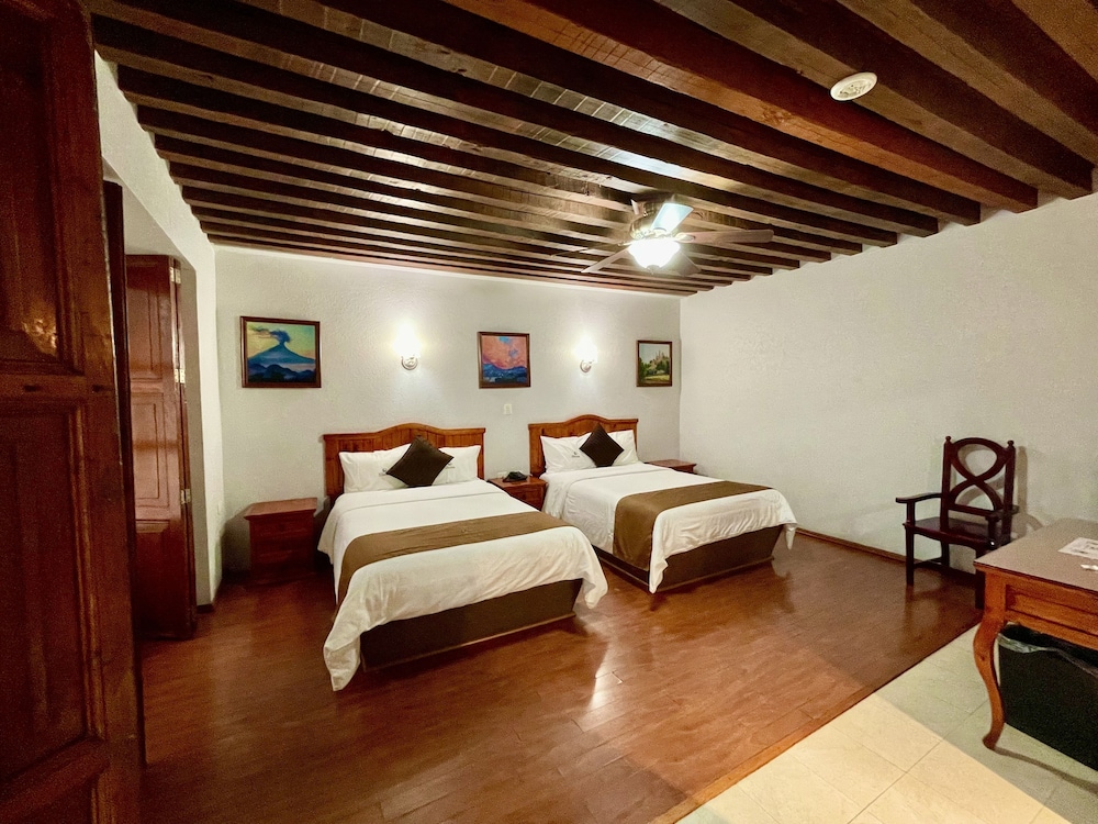 Hotel Puebla Plaza 22/50