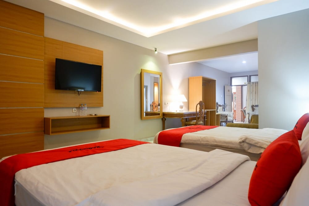 RedDoorz Plus @ Hotel Srikandi Kendari 26/50