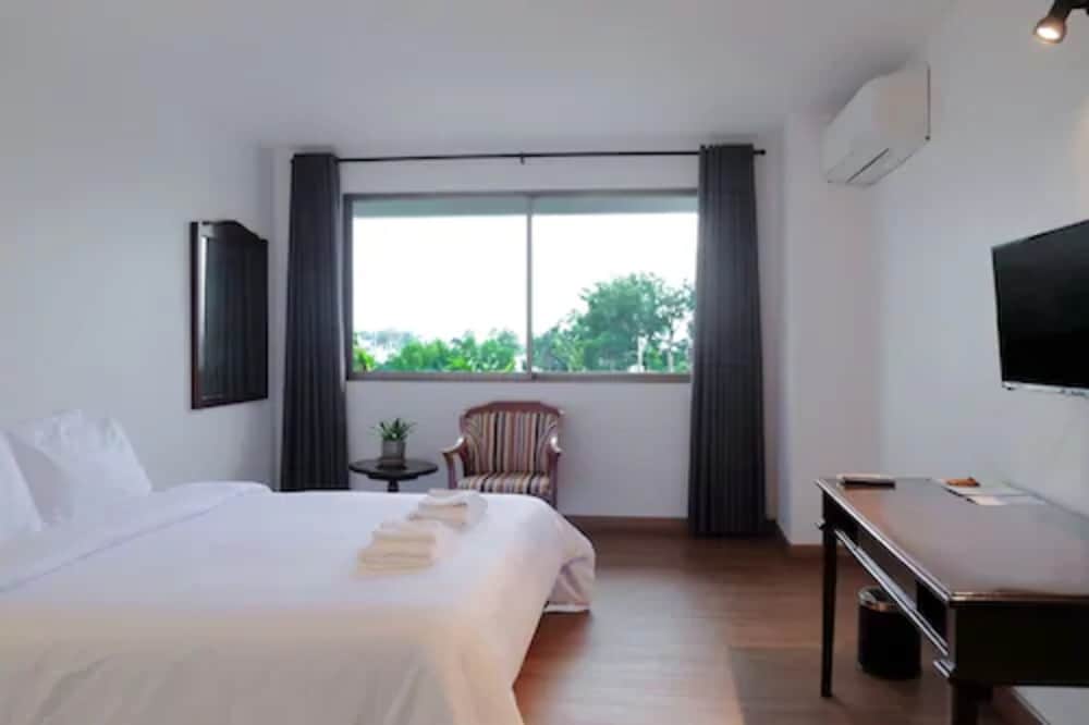 La Mai Hotel 5/29