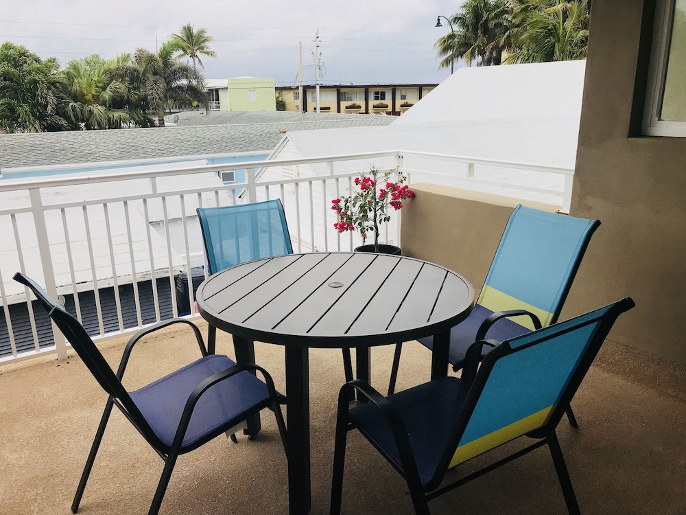 Caribbean Resort Suites 47/65