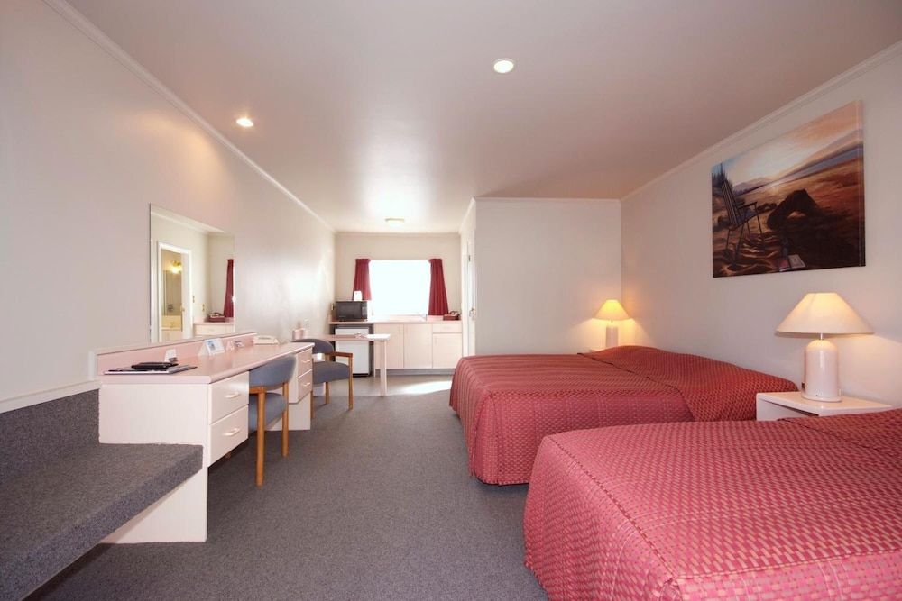 Settlers Motor Lodge 26/43