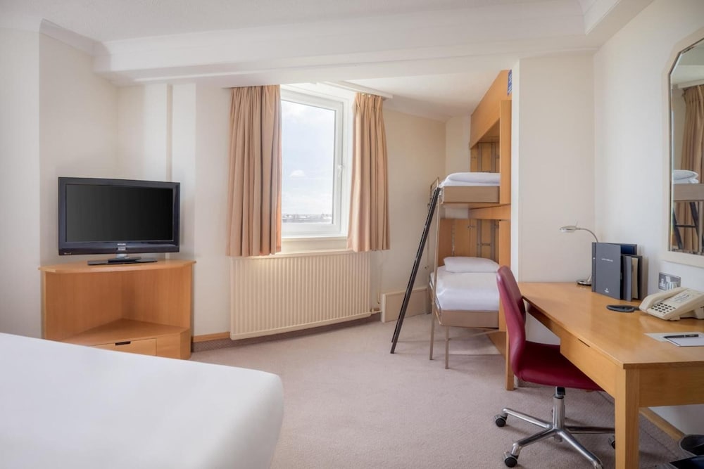 Grand Hotel Blackpool 43/50