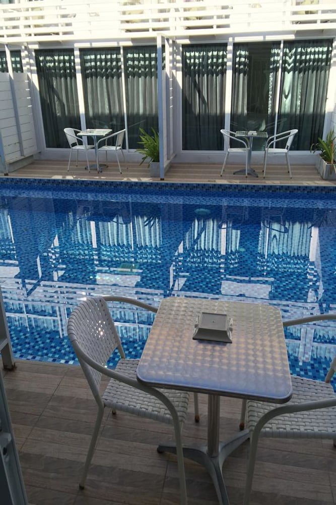 Pool Villa Donmueang 40/50
