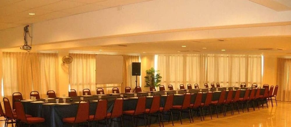 Sun Inns Hotel Equine Seri Kembangan 39/44