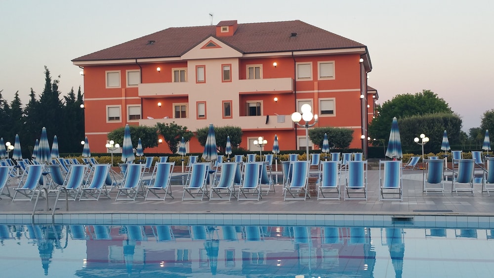 VILLAGGIO SAN ANTONIO 5/50