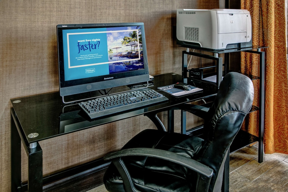 Hampton Inn Tullahoma 19/38