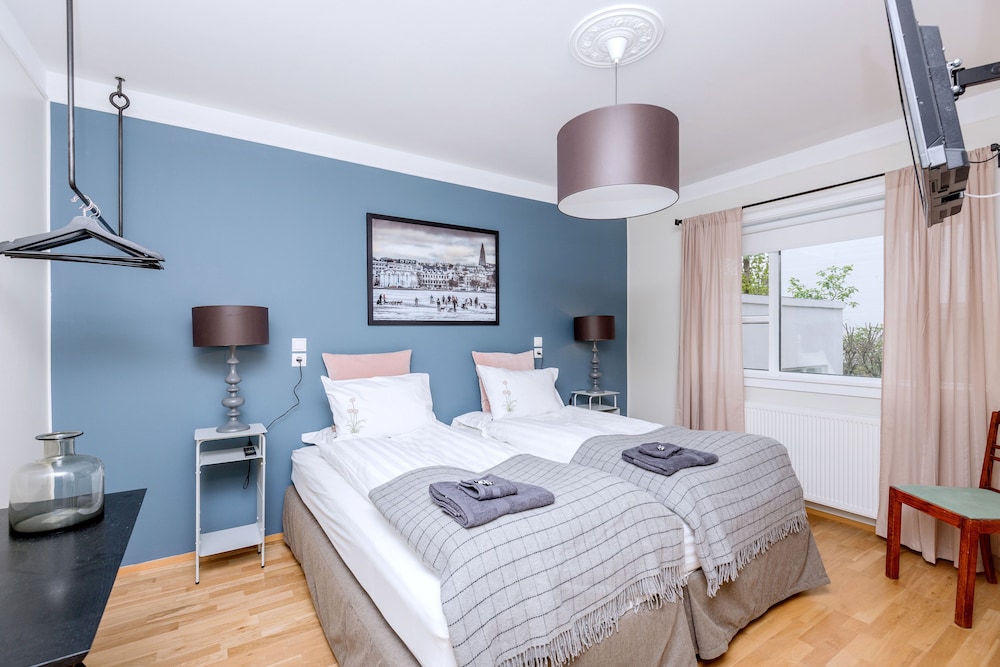 FREYJA GUESTHOUSE & SUITES 21/47