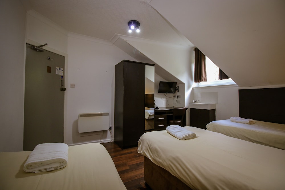 Charing Cross Guest House 34/62