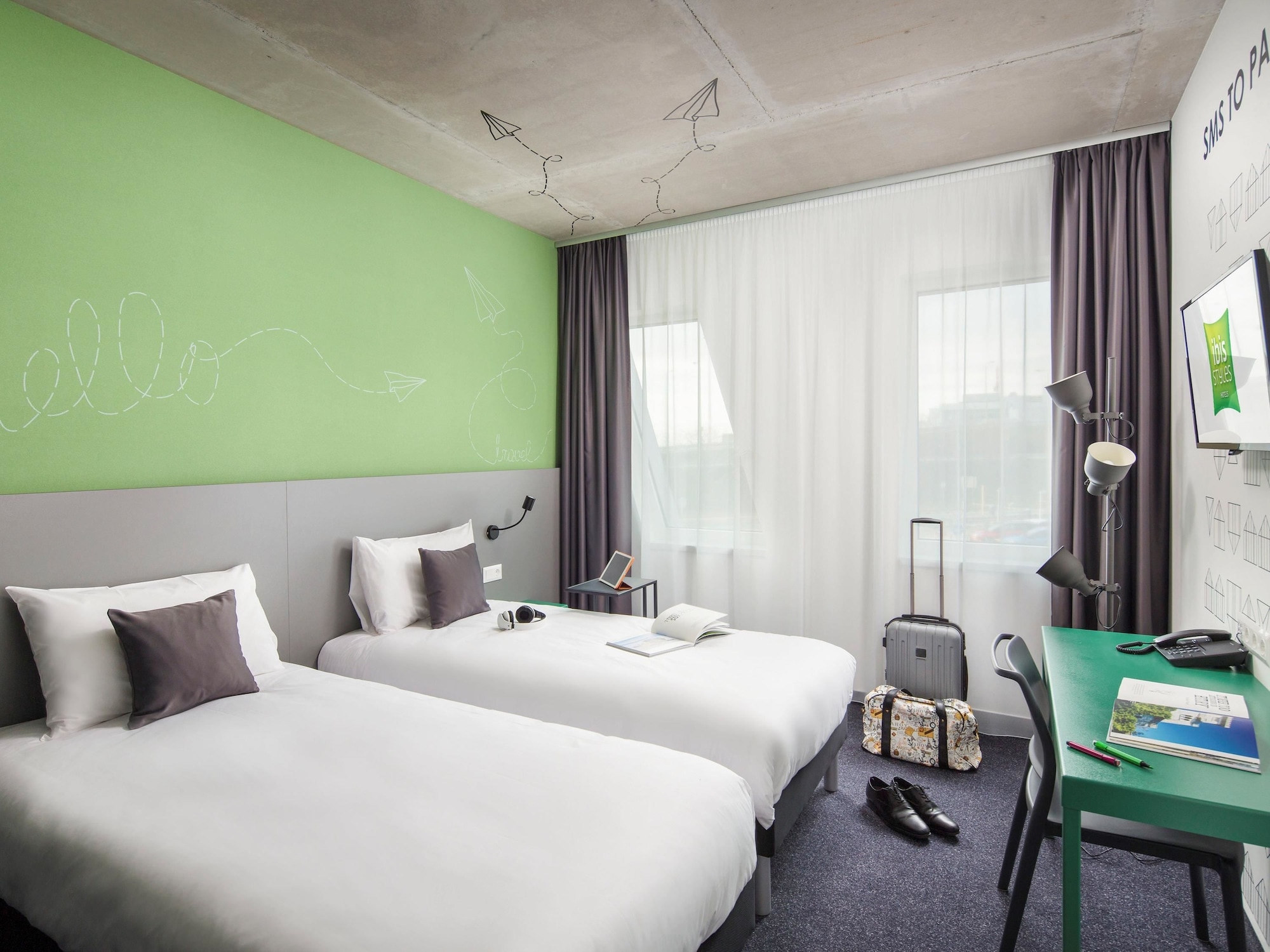 STANDARD, TWIN BEDS